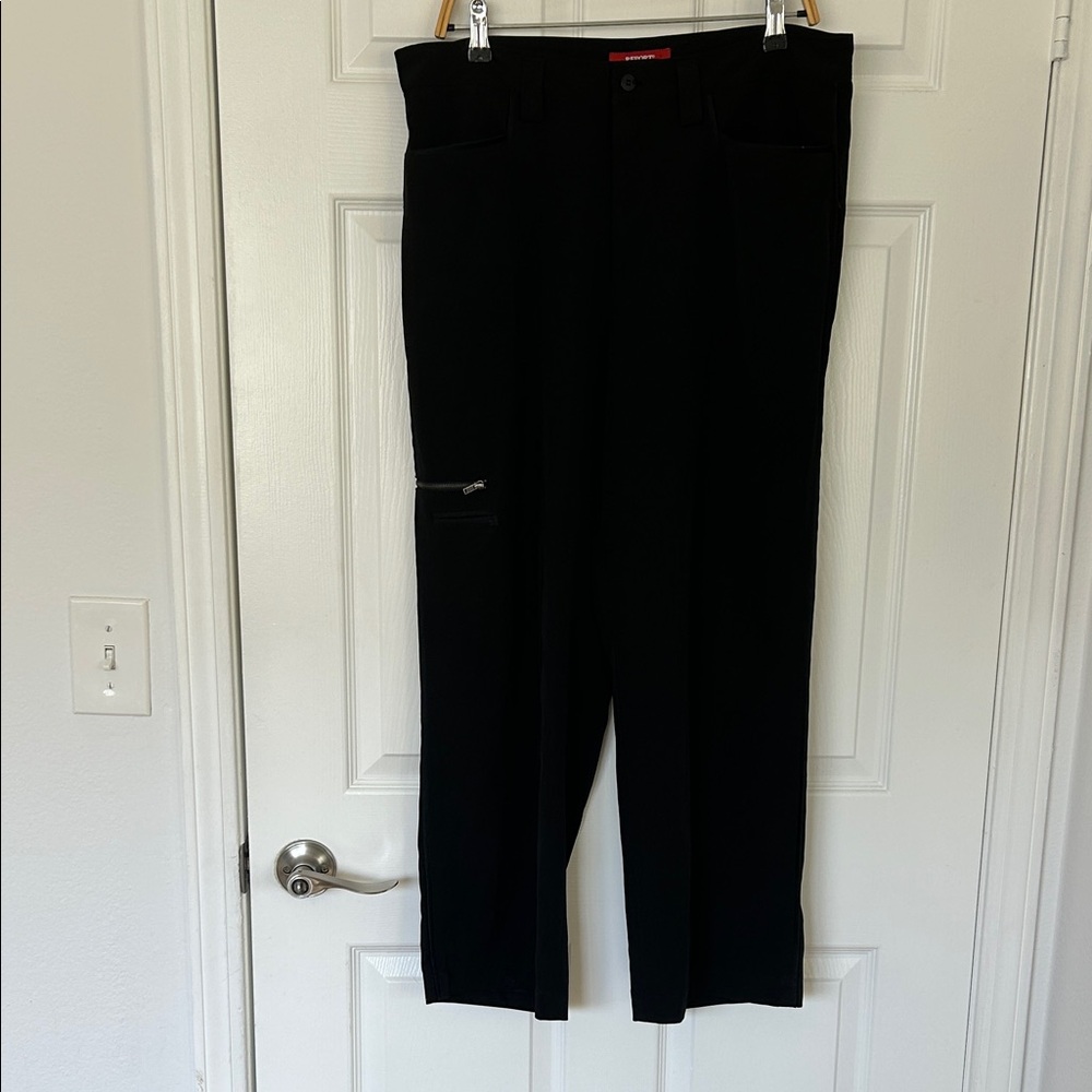 Report Cropped Black Trousers with Red Label